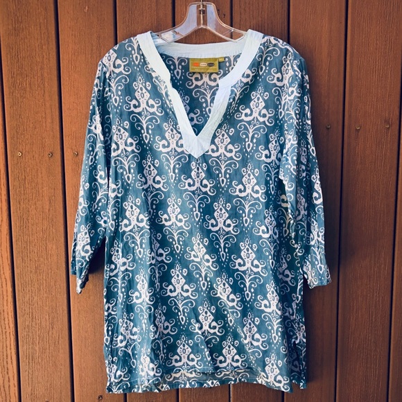 ROCK FLOWER PAPER tunic / beach cover up, size M/L - Picture 3 of 9